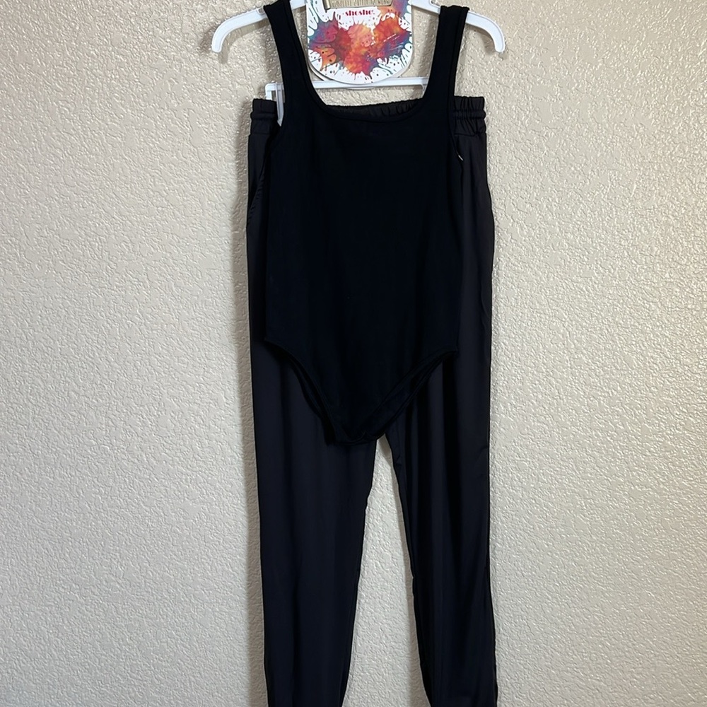 2 Piece Outfit Set Black Drawstring Joggers & Bodysuit